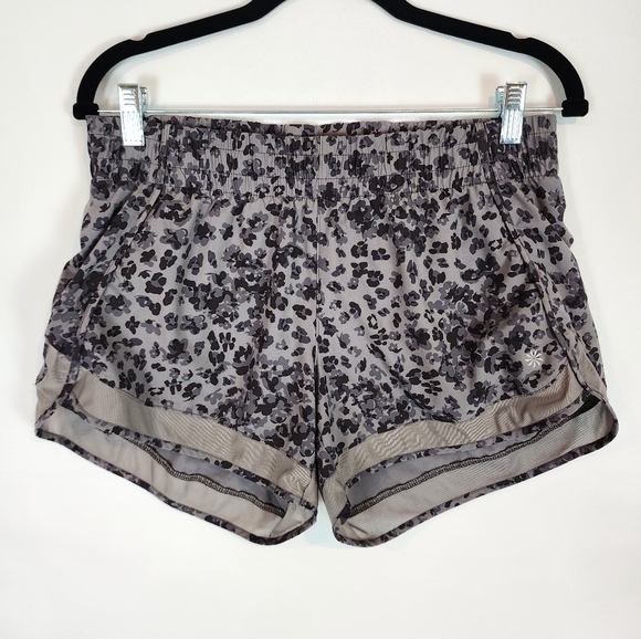 Athleta Mesh Racer Racer Run Shorts 4" Leopard Print Grey Lined Running Shorts M - Picture 2 of 11